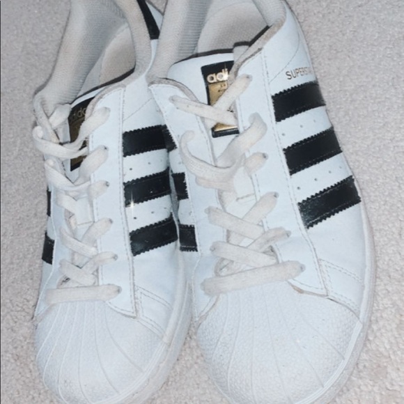 Superstar Adidas - Picture 1 of 5